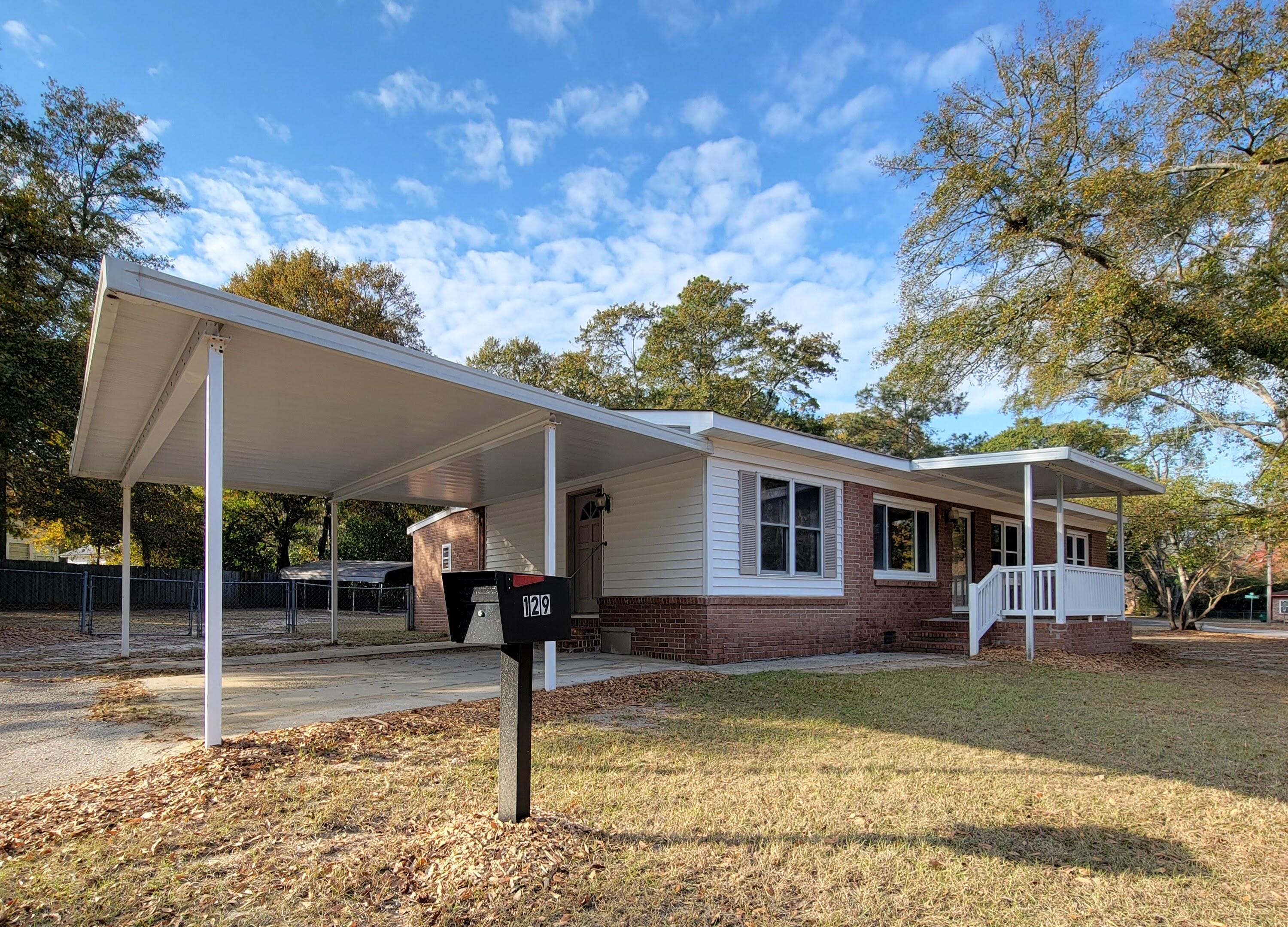129 Virginia Avenue Barnwell, SC 29812 - Photo 2 of 27 20251119_150109
