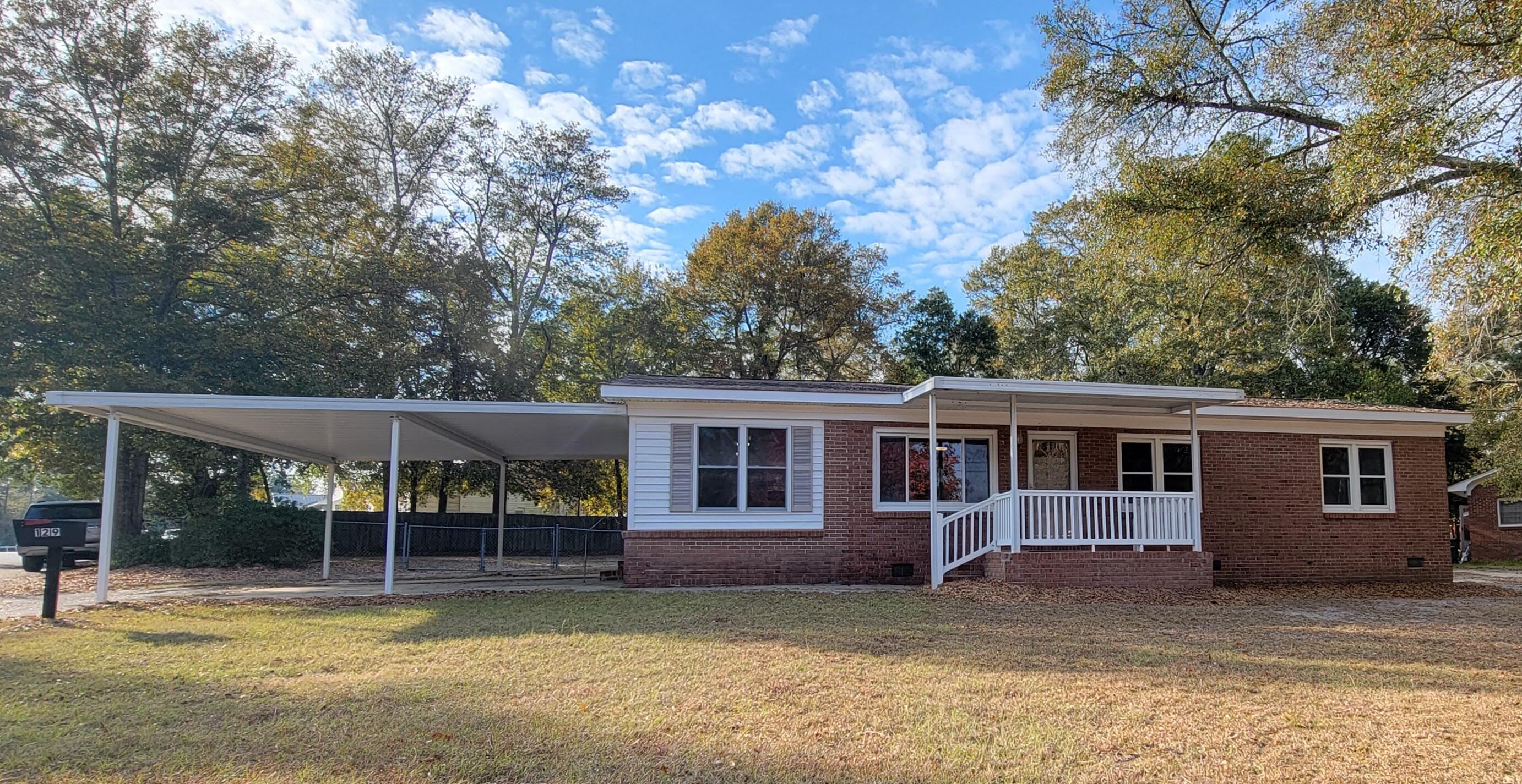129 Virginia Avenue Barnwell, SC 29812 - Photo 27 of 27 20251119_150133