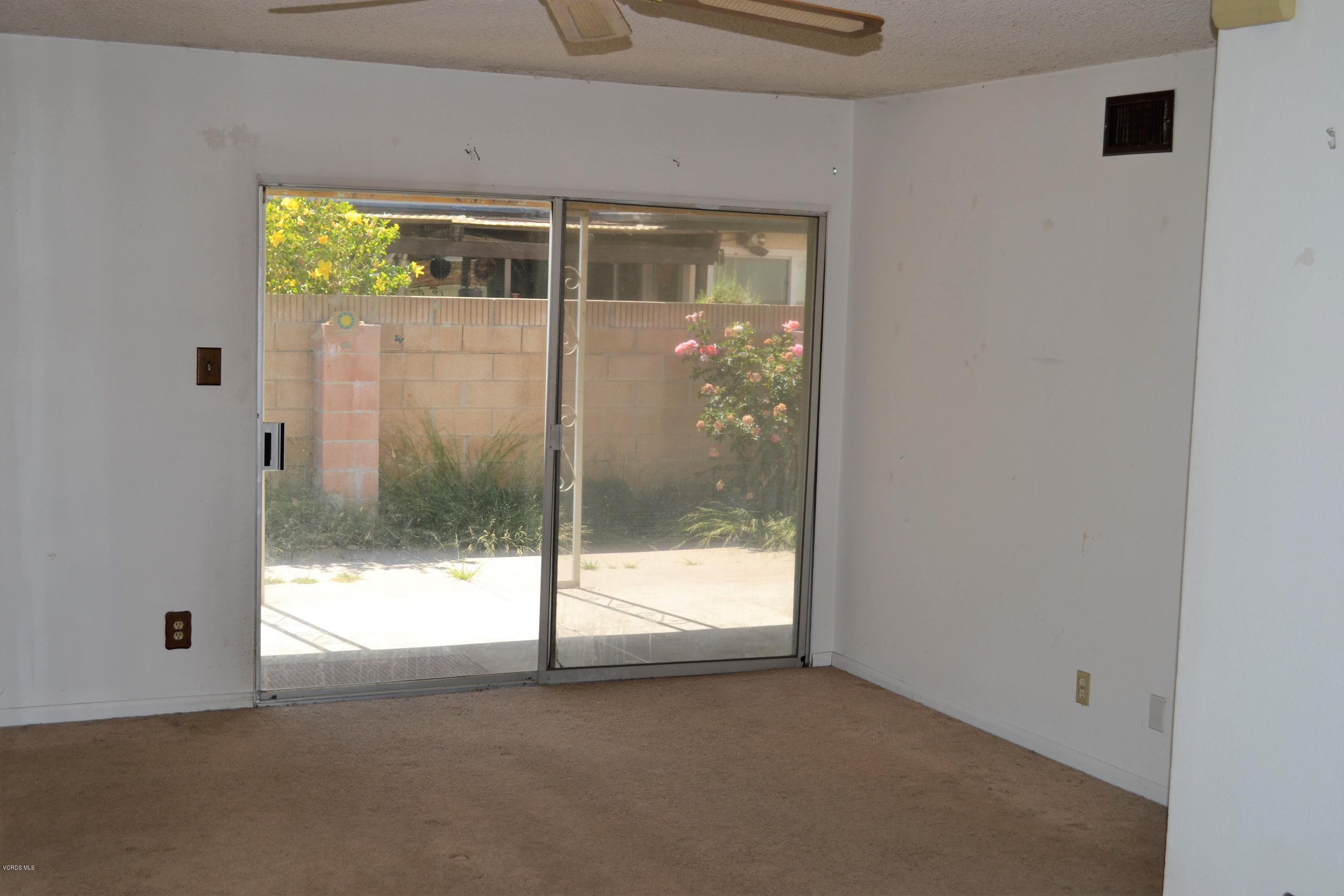 3960 Goodwin Avenue Simi Valley, CA 93063 - Photo 18 of 23 DSC_0082