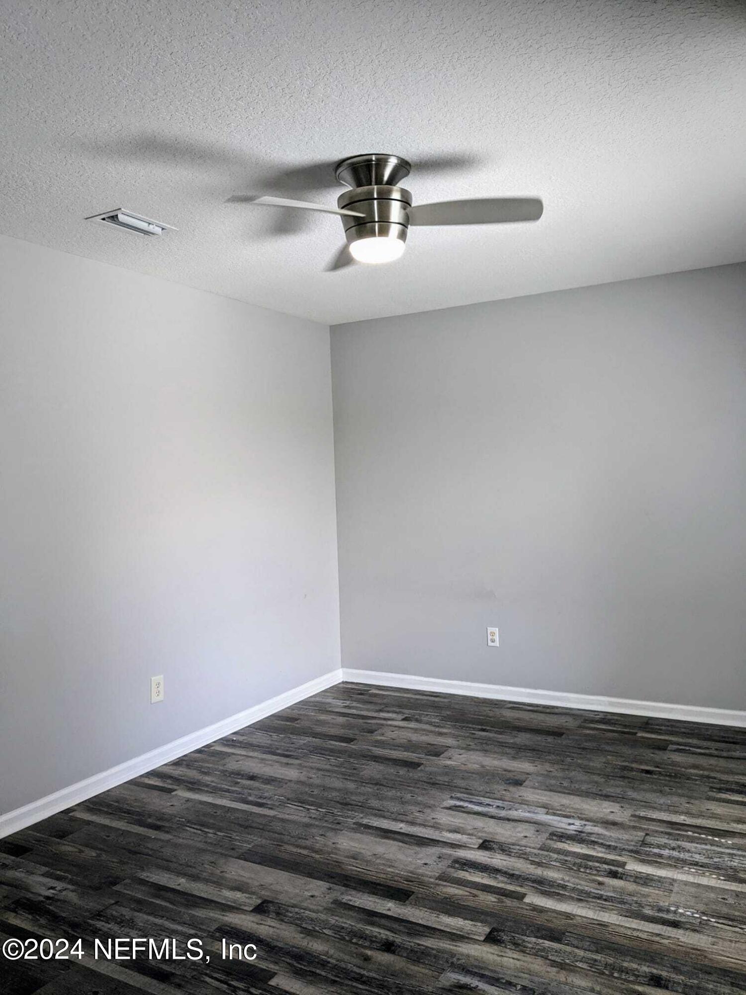 76031 Long Pond Loop Yulee, FL 32097 - Photo 3 of 27 IMG-20240614-WA0039