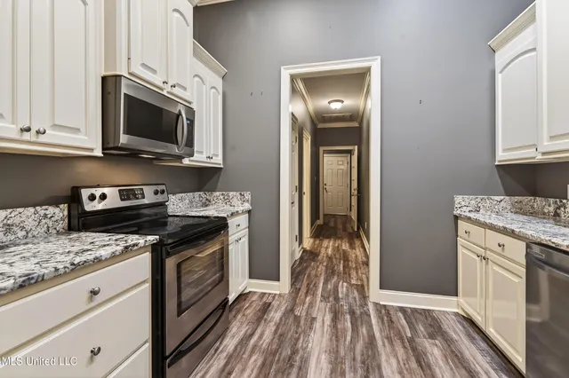 $329,000 | 34 Chinaberry Circle, Carriere, MS 39426