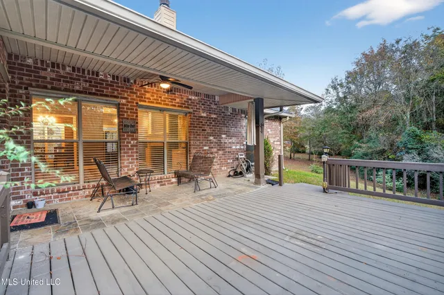 $329,000 | 34 Chinaberry Circle, Carriere, MS 39426