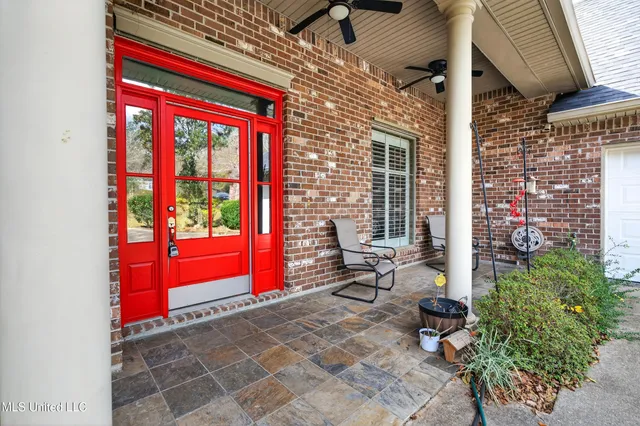 $329,000 | 34 Chinaberry Circle, Carriere, MS 39426