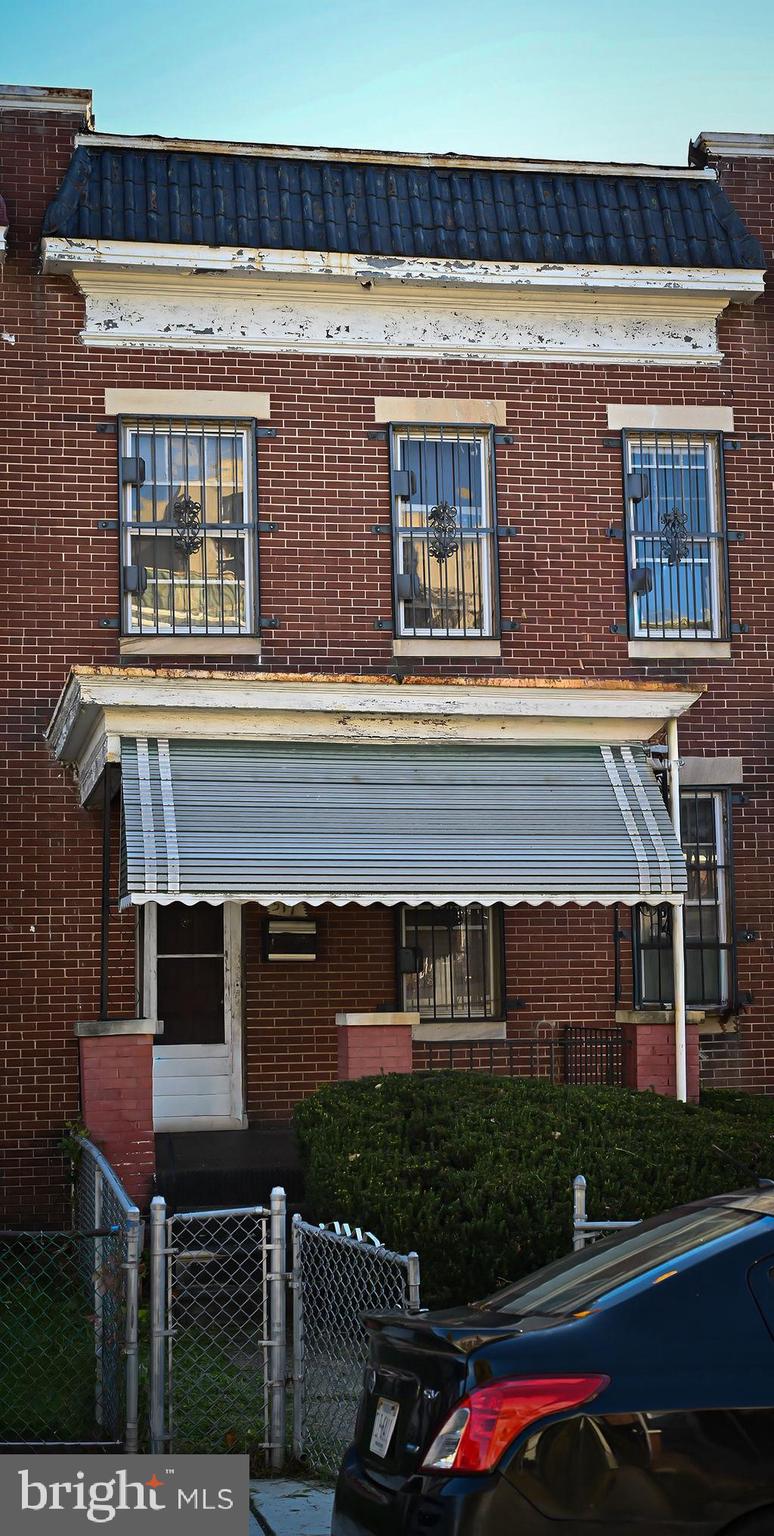 517 Edgewood Street Baltimore, MD 21229 - Photo 1 of 12