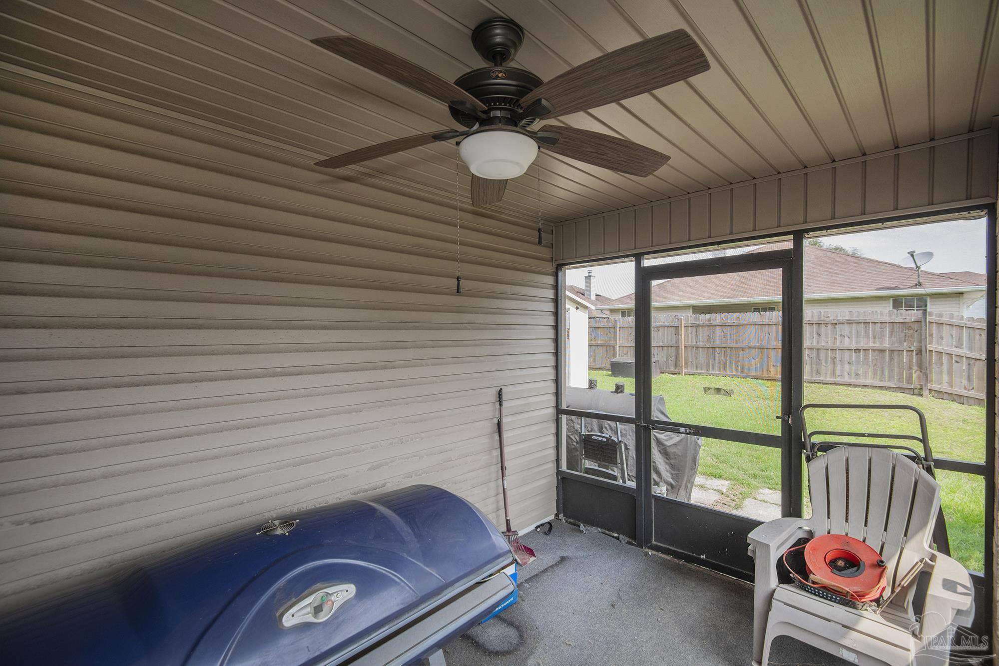 5800 Providence Loop Pensacola, FL 32526 - Photo 29 of 29 a room with furniture