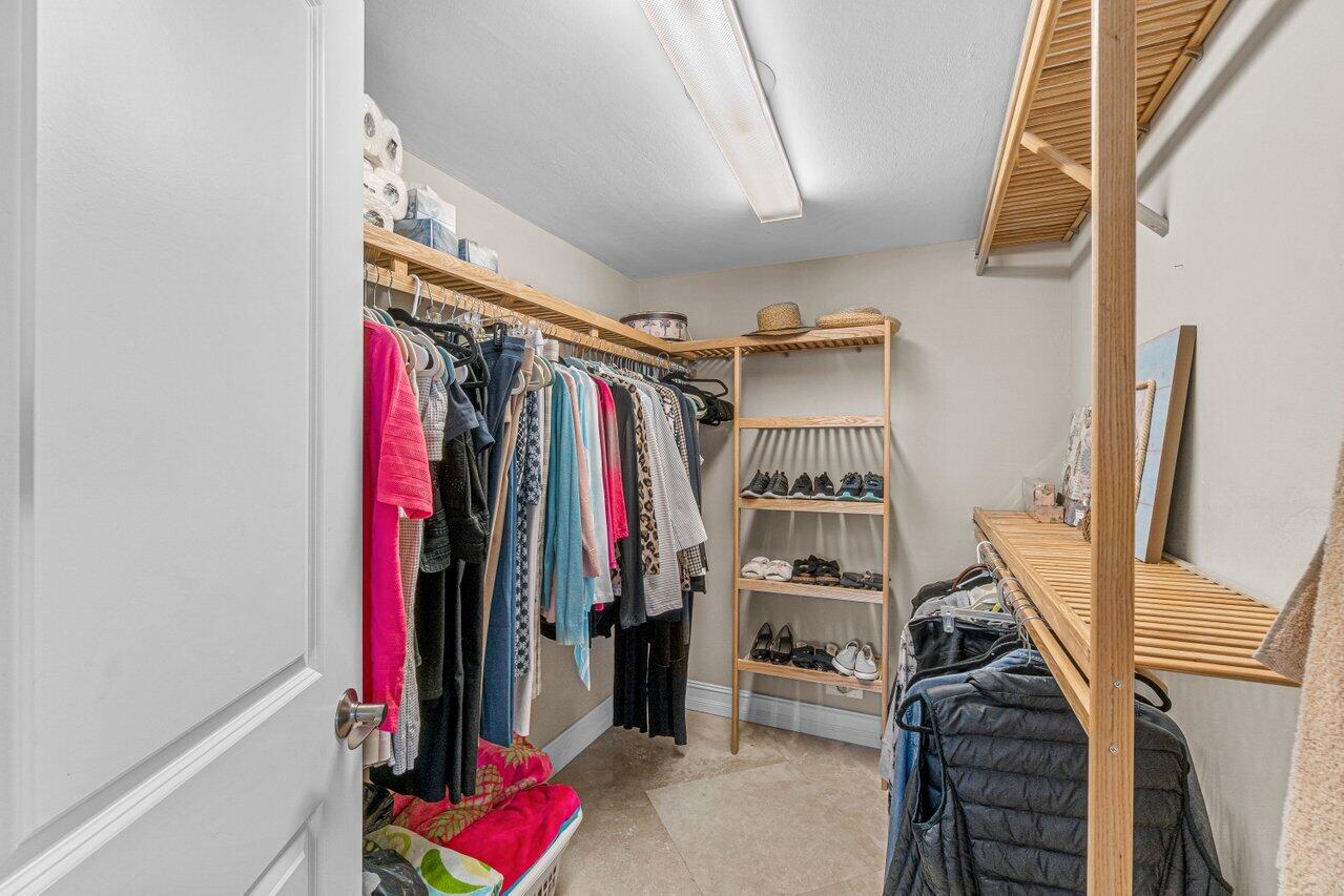 600 South Ocean Boulevard, Unit 1402 Boca Raton, FL 33432 - Photo 21 of 35 Primary Closet