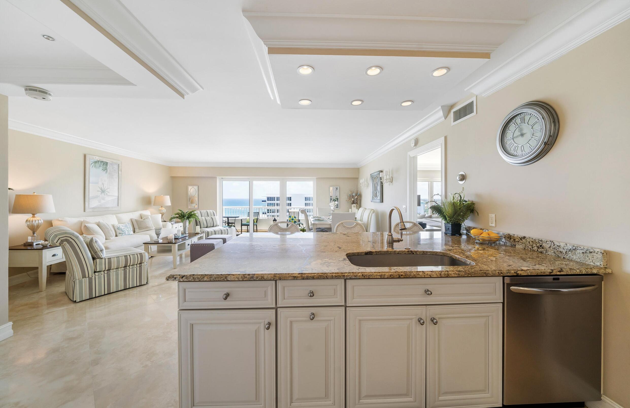 600 South Ocean Boulevard, Unit 1402 Boca Raton, FL 33432 - Photo 7 of 35 Kitchen_Dining:Living Area