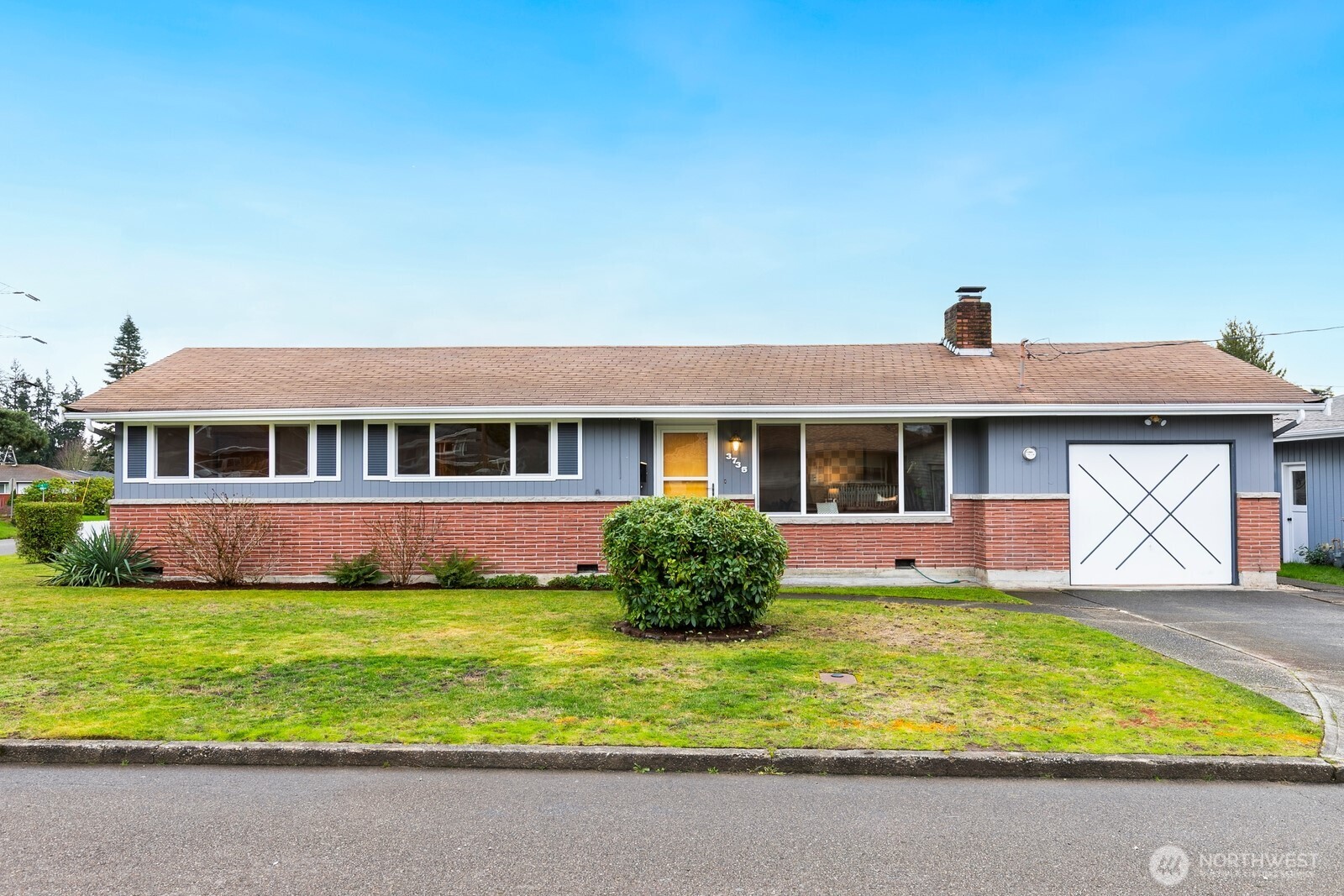 3735 Northeast 10th Lane Renton, WA 98056 - Photo 1 of 26