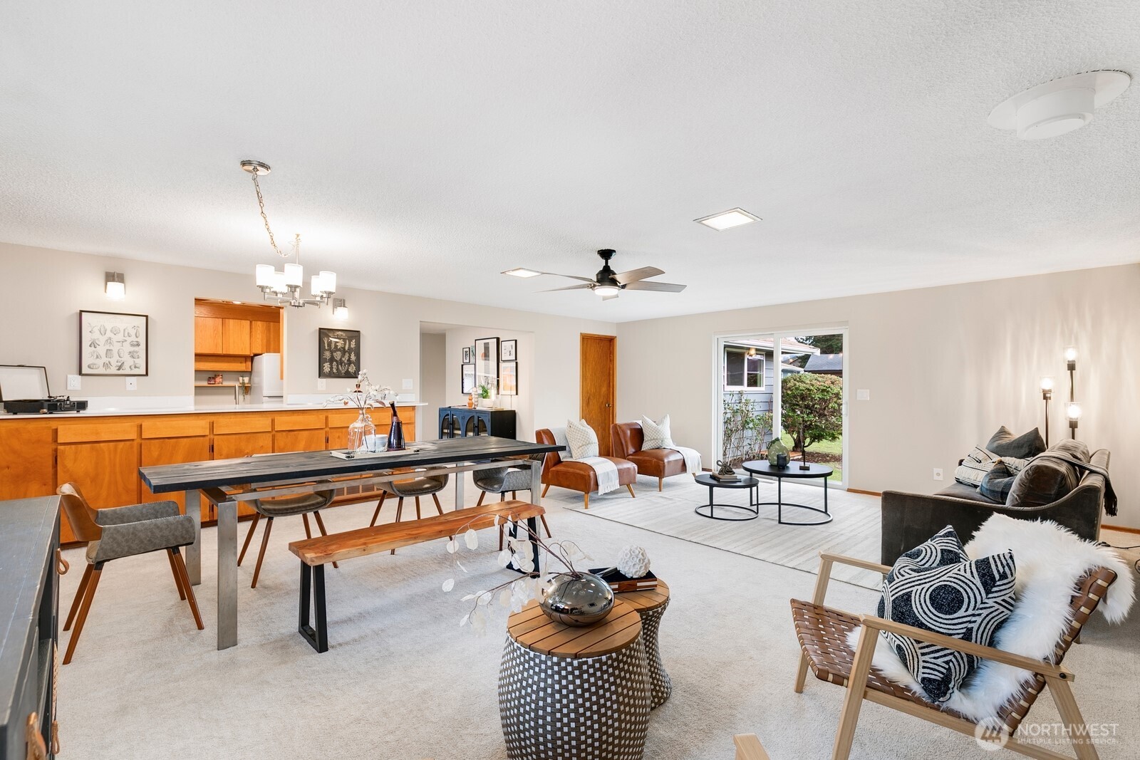 3735 Northeast 10th Lane Renton, WA 98056 - Photo 12 of 26