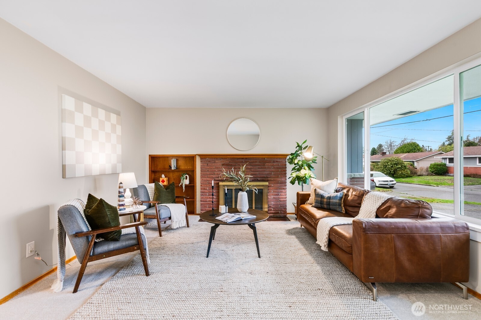 3735 Northeast 10th Lane Renton, WA 98056 - Photo 5 of 26