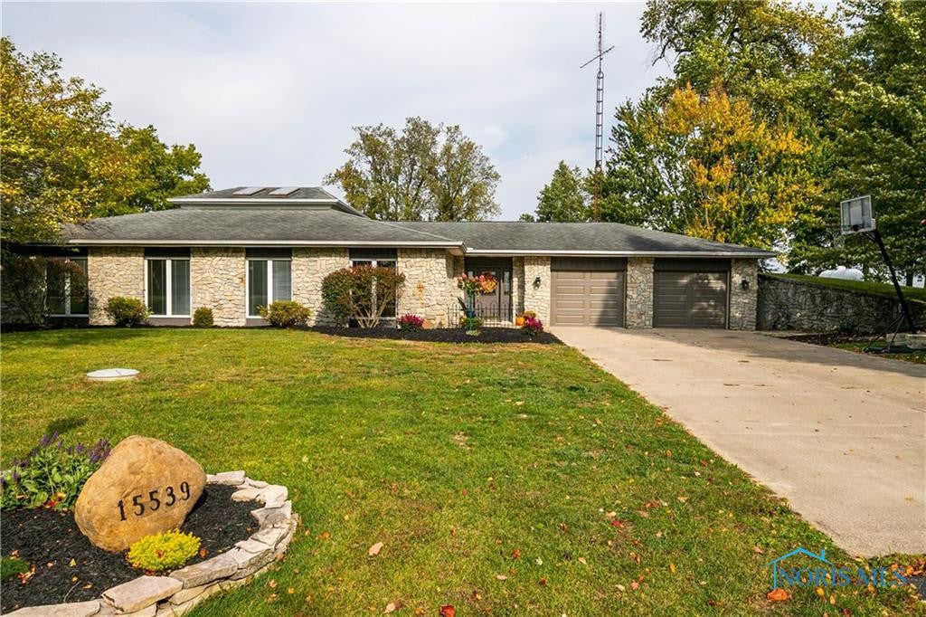 15539 Harris Road Defiance, OH 43512 - Photo 1 of 45 Gallery Image 1