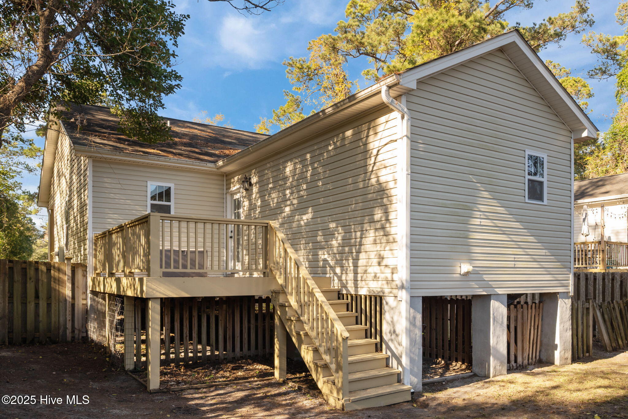 644 East Ocean Road Holly Ridge, NC 28445 - Photo 11 of 39 rear