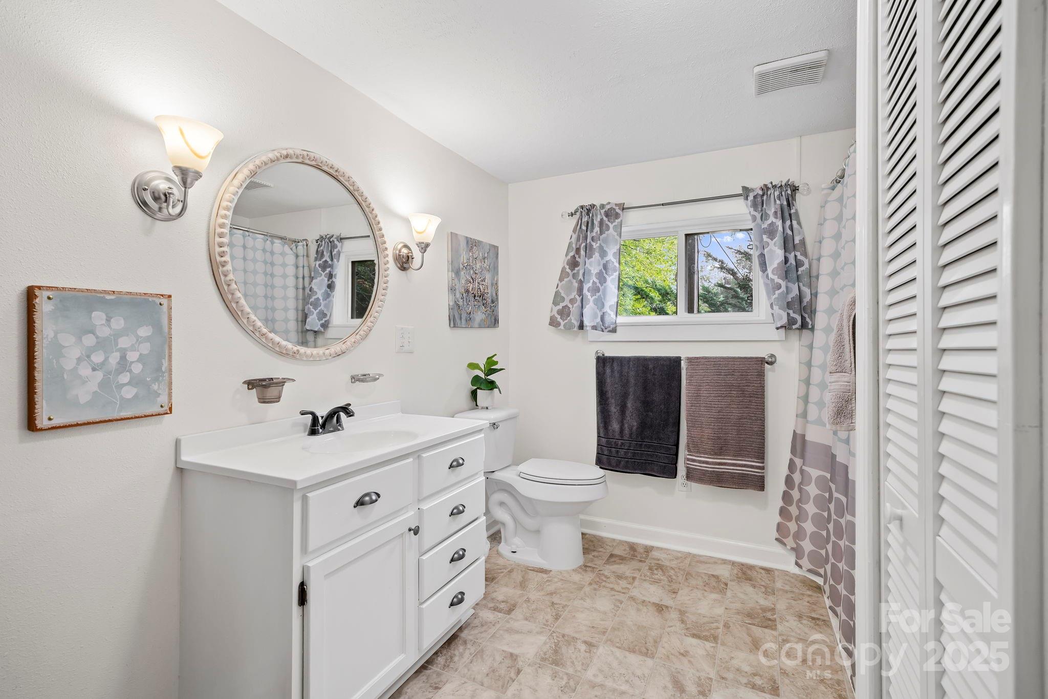 69 Devlin Street Canton, NC 28716 - Photo 25 of 44