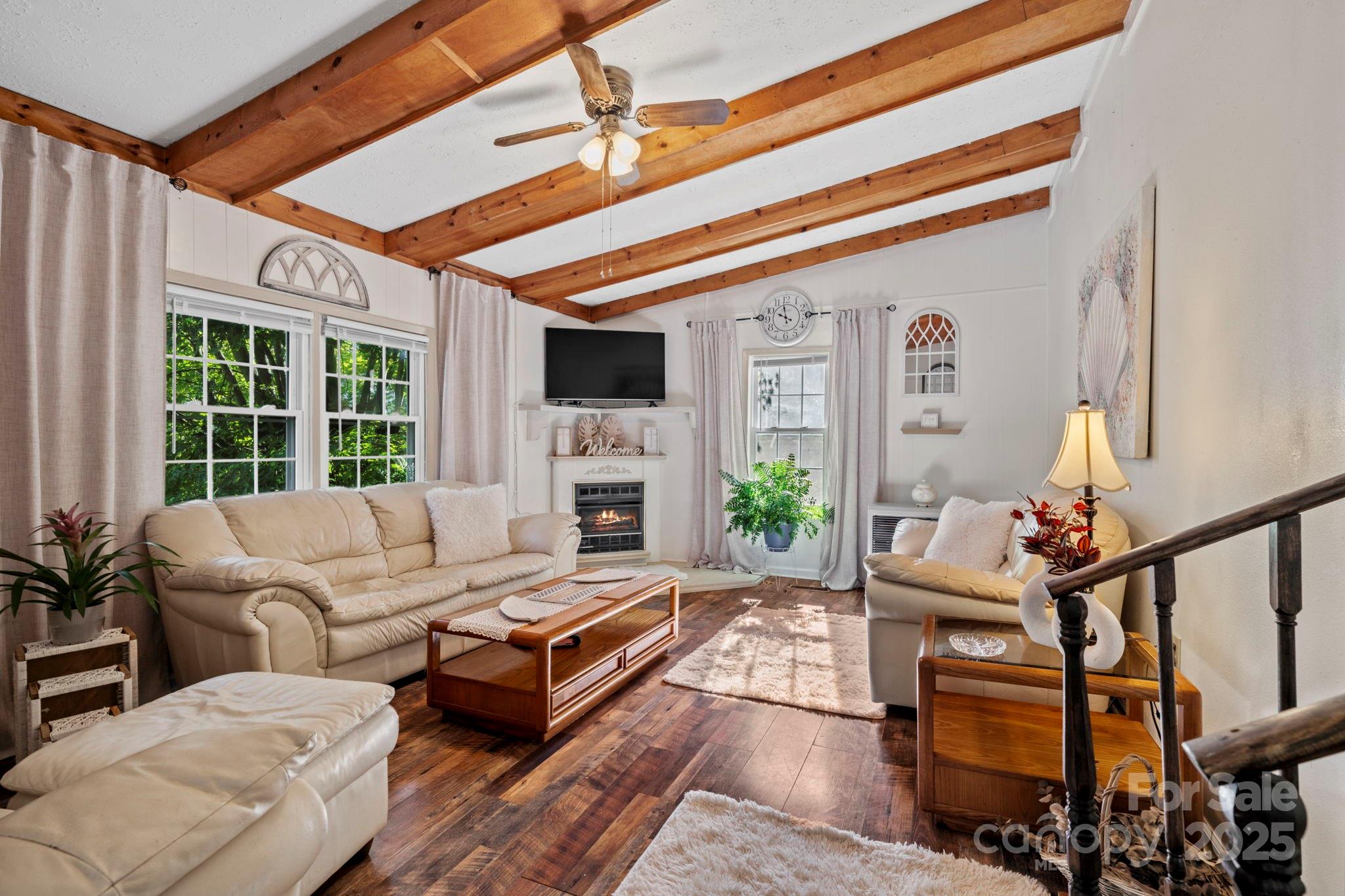 69 Devlin Street Canton, NC 28716 - Photo 7 of 44