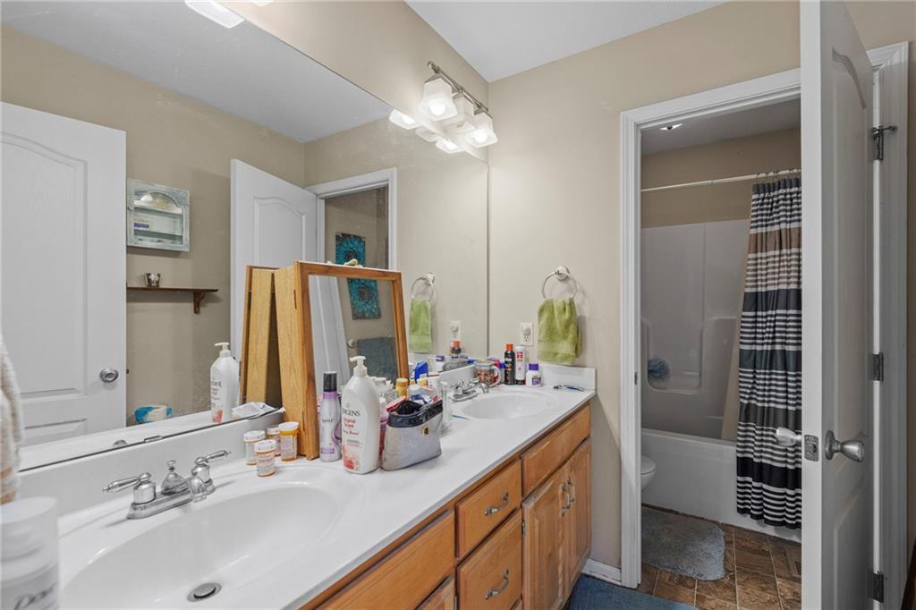 521 East 2nd Street Dearborn, MO 64439 - Photo 10 of 21