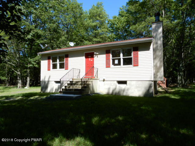 103 Chestnut Drive Bushkill, PA 18324 - Photo 3 of 22 front