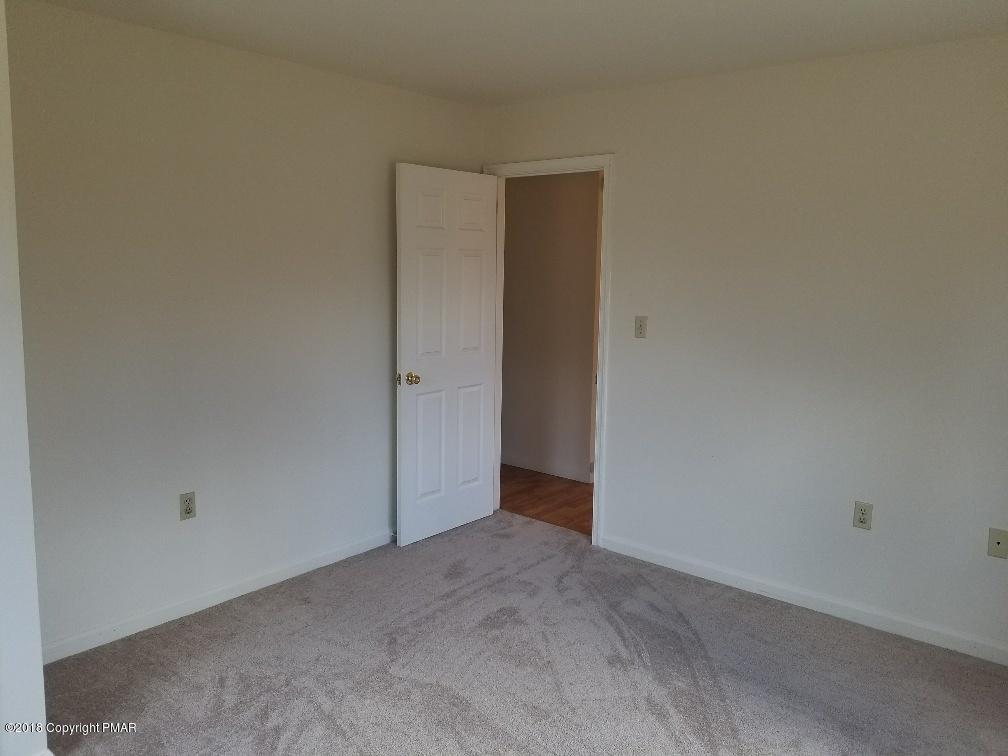 103 Chestnut Drive Bushkill, PA 18324 - Photo 8 of 22 bedroom2