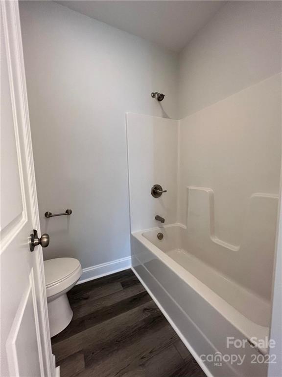 508 Willow Road Salisbury, NC 28147 - Photo 7 of 17 a bathroom with a bathtub a toilet and a sink