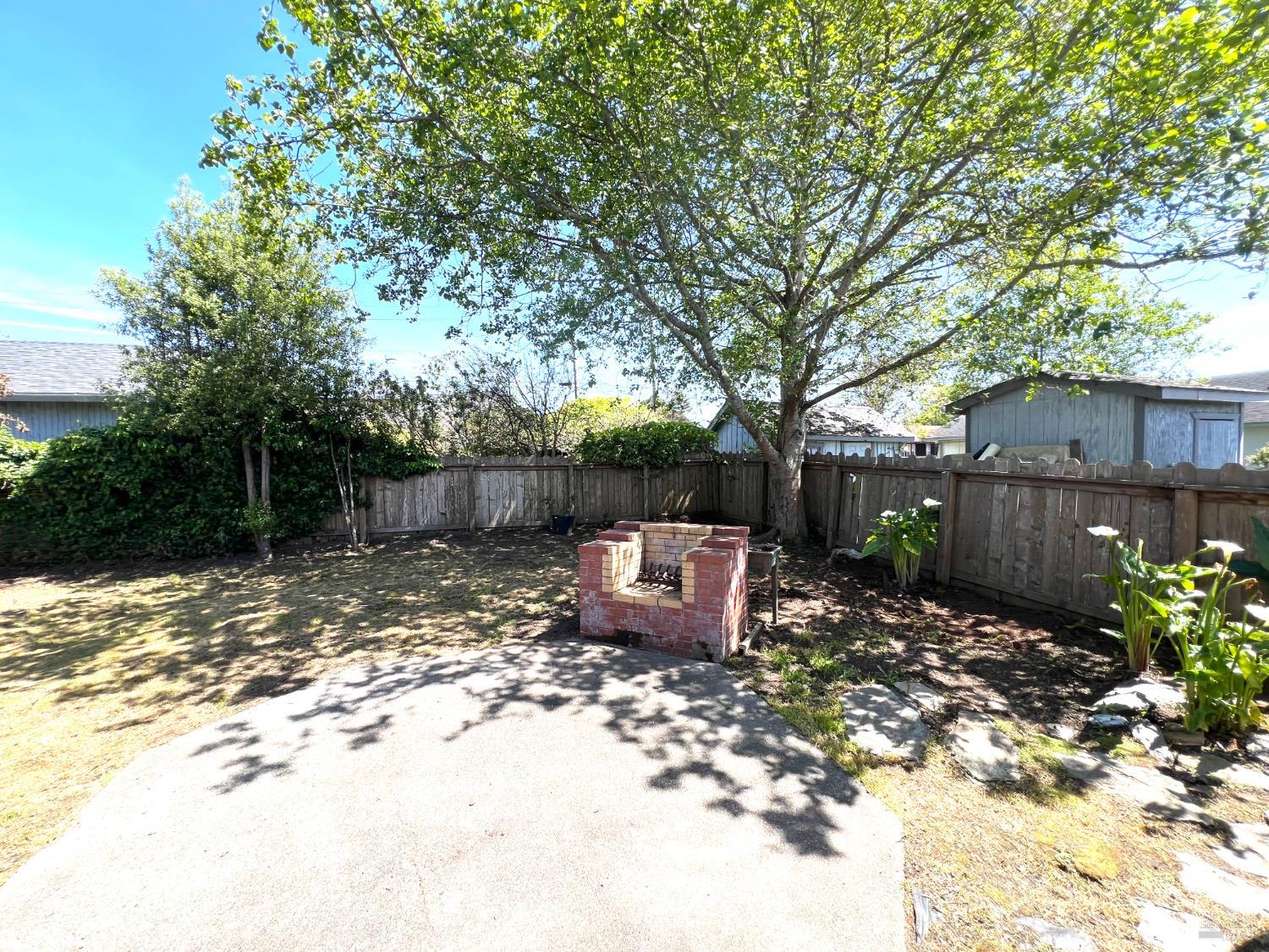 116 Spring Street Fort Bragg, CA 95437 - Photo 21 of 22