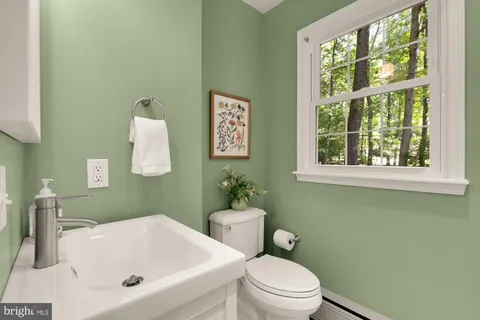 $675,000 | 1109 Crowfoot Lane, Silver Spring, MD 20904