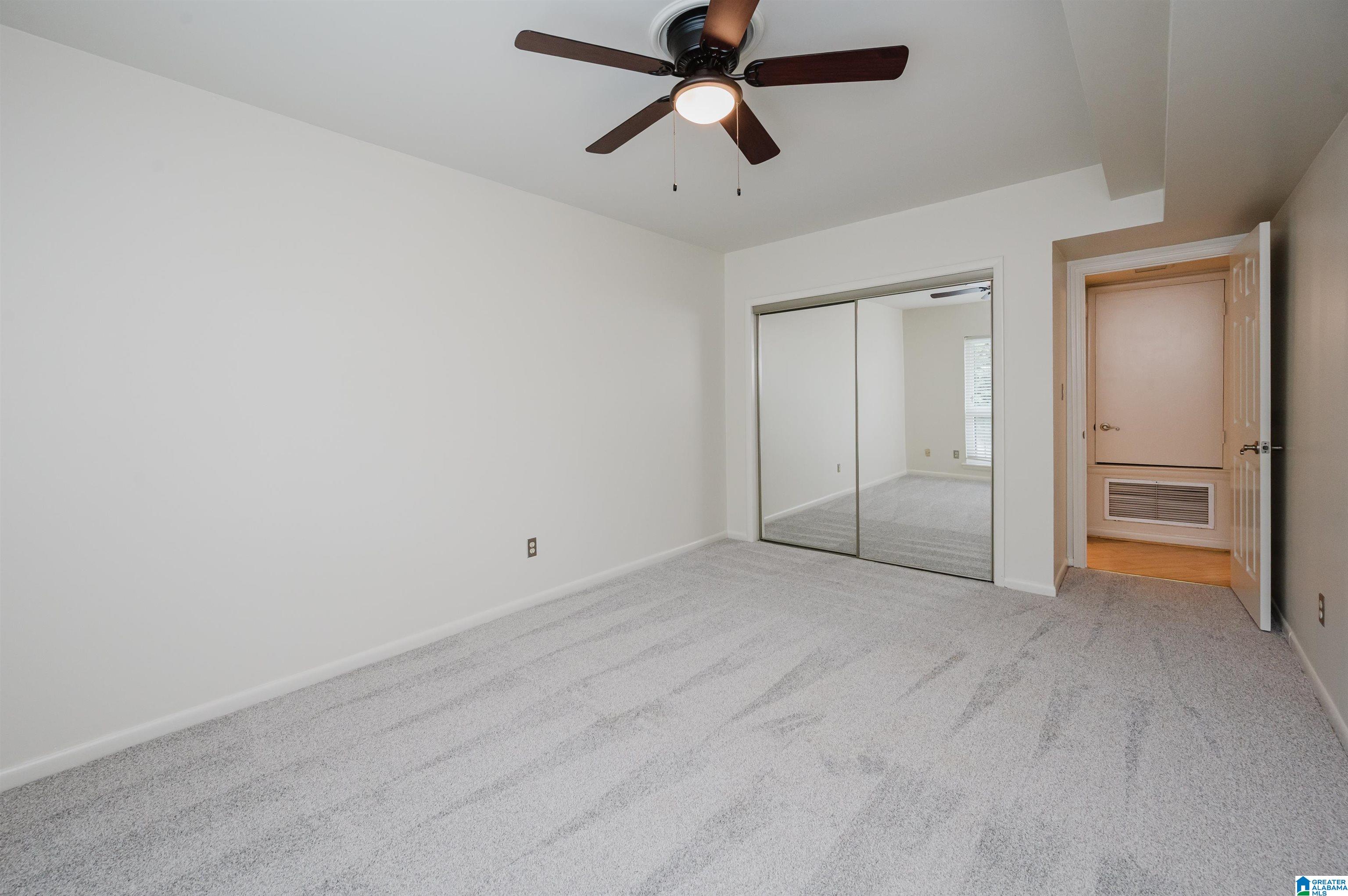 57 Hanover Circle, Unit 217 Birmingham, AL 35205 - Photo 16 of 27