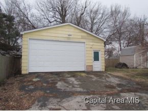 1630 Reed Avenue Springfield, IL 62704 - Photo 3 of 14 Gallery Image 3