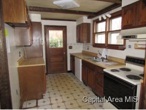 1630 Reed Avenue Springfield, IL 62704 - Photo 7 of 14 Gallery Image 7