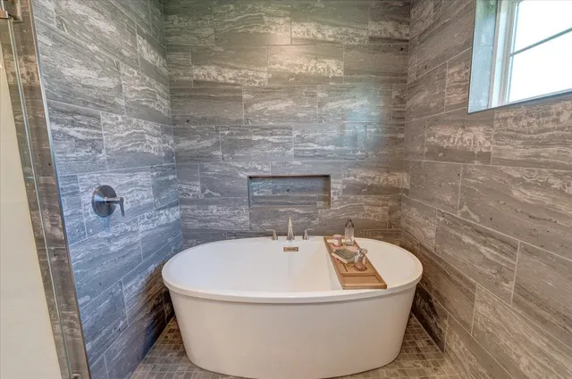 $1,228,000 | 1452 Serenity Sun Prairie, Sun Prairie, WI 53590