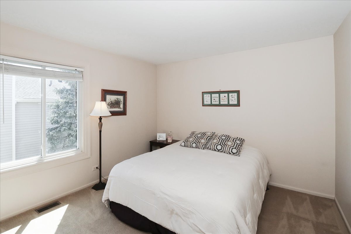 515 Shallow Cove Road Lake Zurich, IL 60047 - Photo 21 of 29 Gallery Image 21