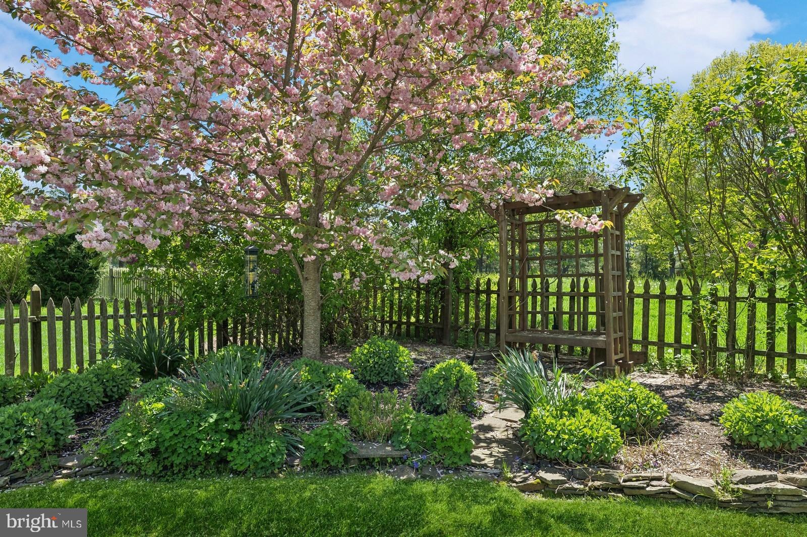 11 Rutledge Court Plainsboro, NJ 08536 - Photo 12 of 72 Gallery Image 12