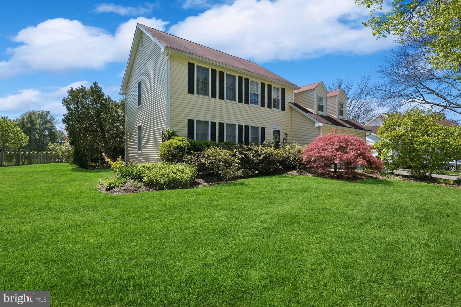 11 Rutledge Court Plainsboro, NJ 08536 - Photo 2 of 72 Gallery Image 2