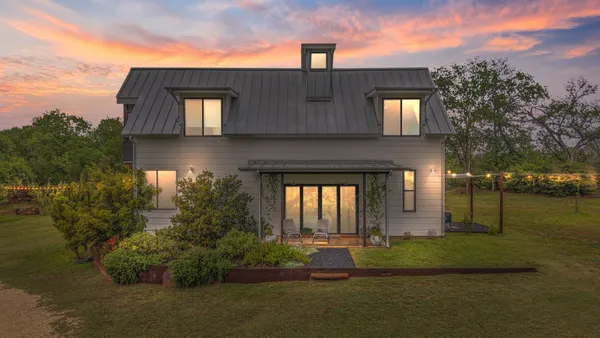$799,000 | 534 Old McDade Road, Elgin, TX 78621
