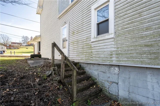 $85,000 | 7528 Highway 62, Lanesville, IN 47136