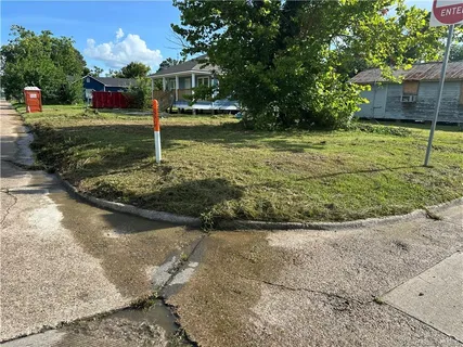 $10,500 | 1310 Belden Street, Lake Charles, LA 70601