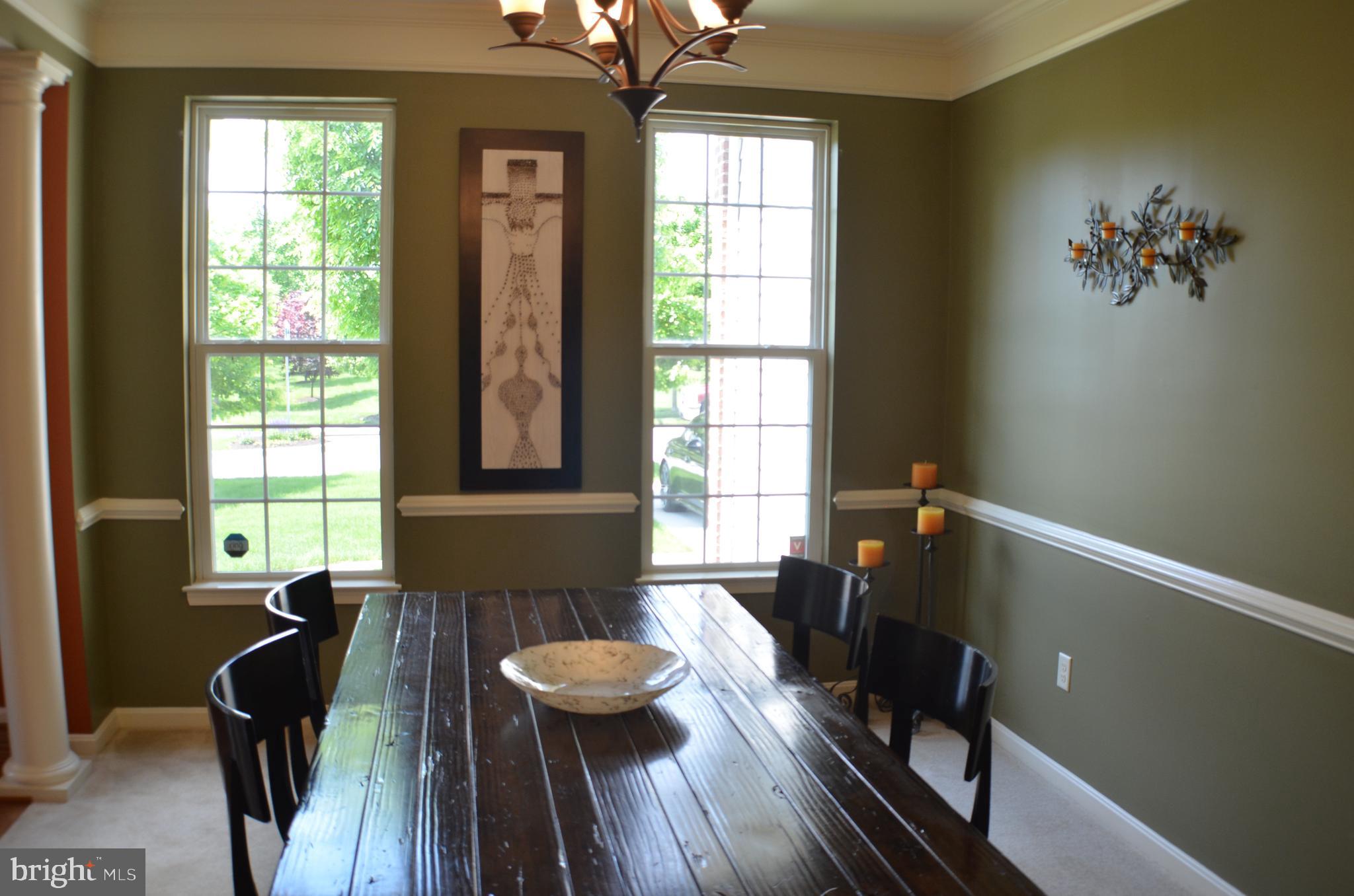9802 Shaded Day Laurel, MD 20723 - Photo 3 of 39 Formal Dining Room
