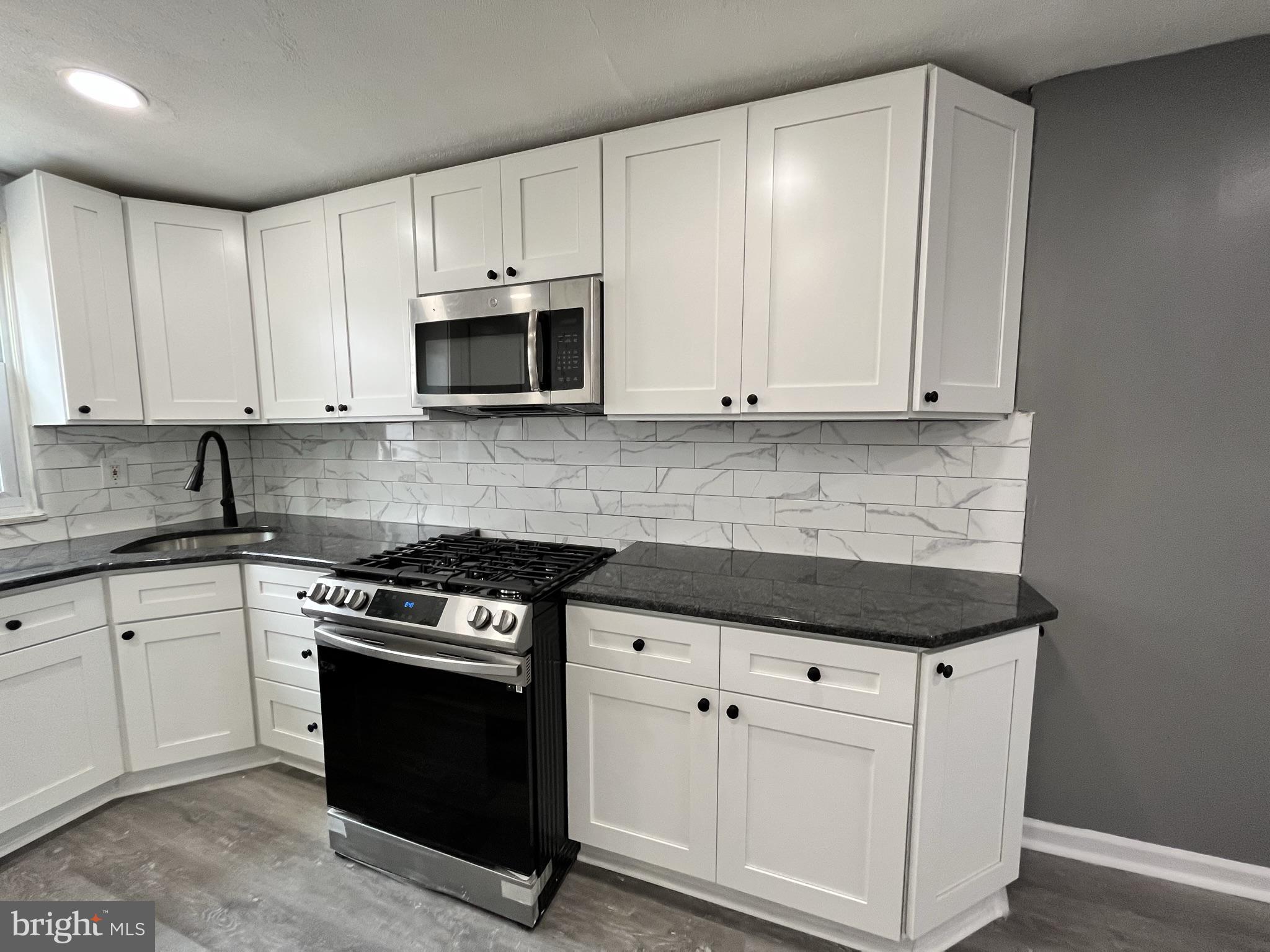 510 Timberlake Road Upper Darby, PA 19082 - Photo 14 of 38