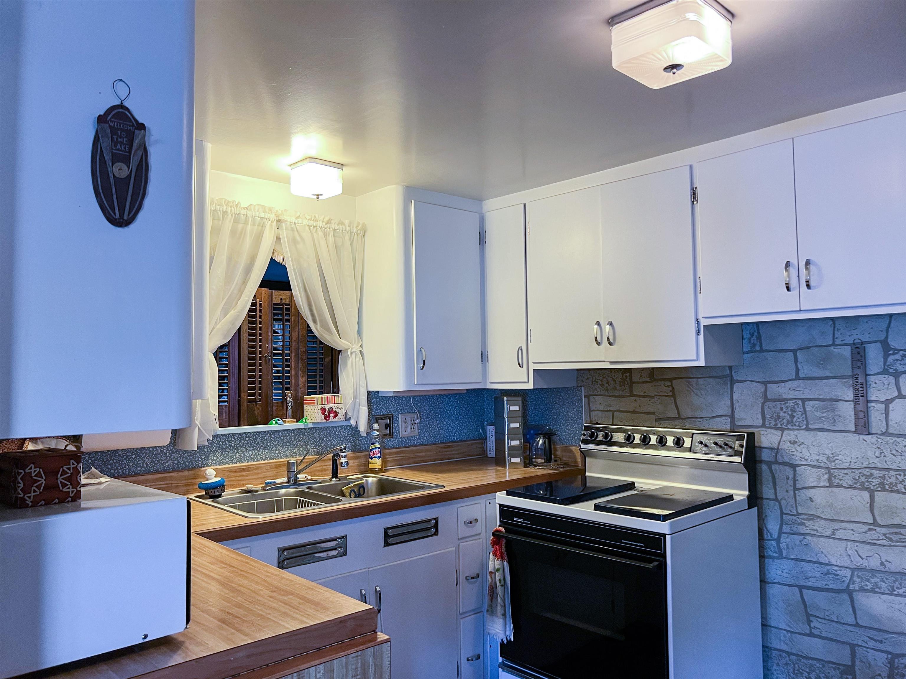 5706 North Shore Diamond Lake Road Newport, WA 99156 - Photo 21 of 38