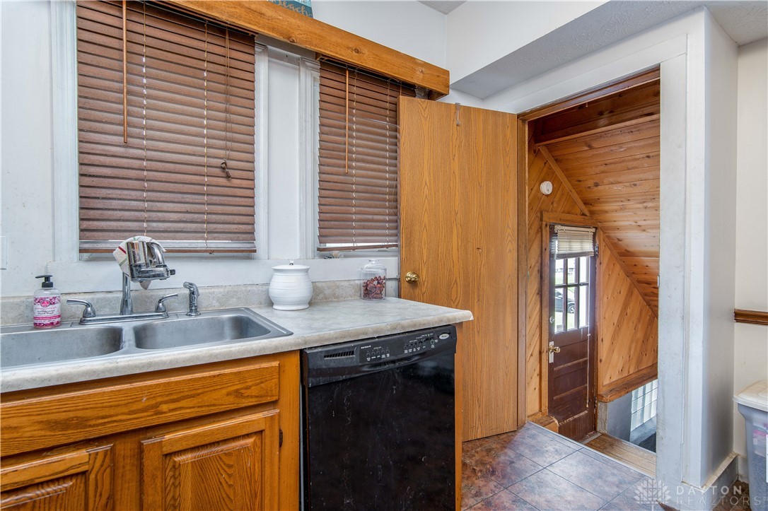 2602 Flemming Road Middletown, OH 45042 - Photo 13 of 25 Gallery Image 13