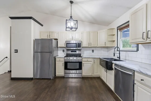 $374,900 | 52 Boght Road, Colonie, NY 12189