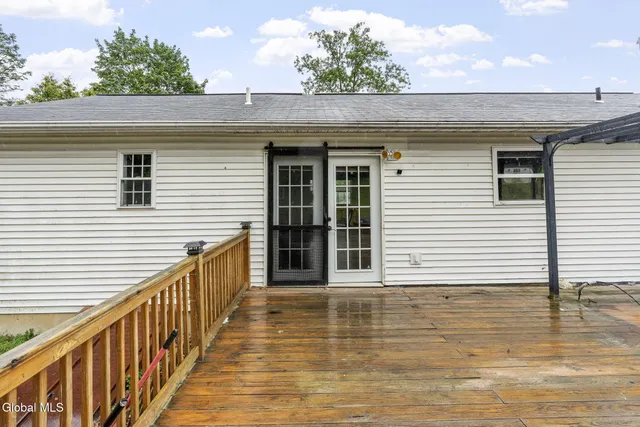 $374,900 | 52 Boght Road, Colonie, NY 12189