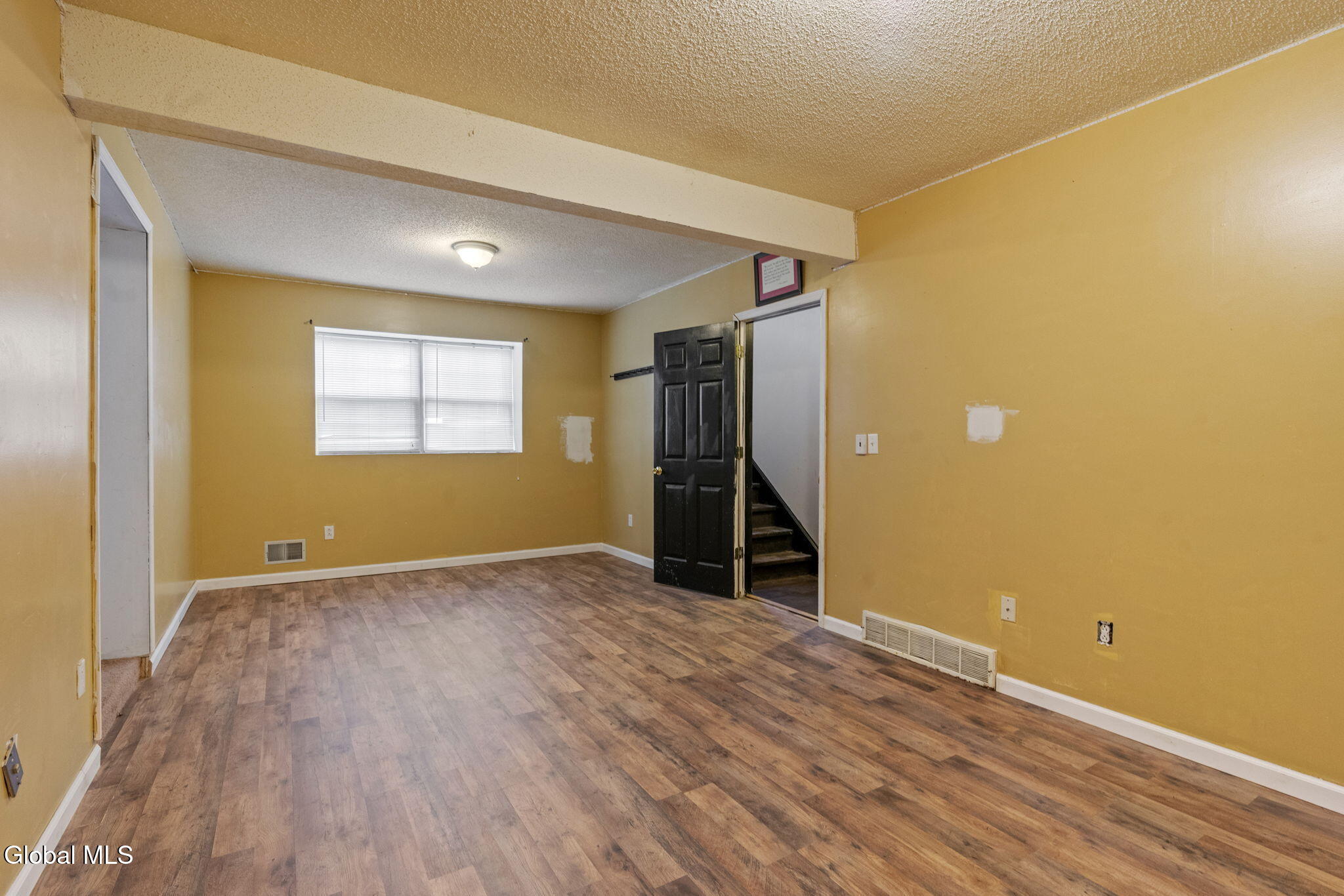 52 Boght Road Watervliet, NY 12189 - Photo 5 of 50 5-web-or-mls-52-boght-rd