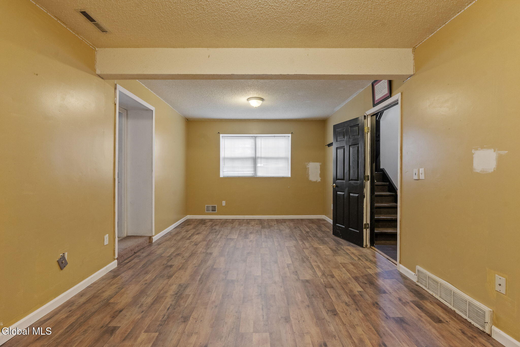 52 Boght Road Watervliet, NY 12189 - Photo 6 of 50 6-web-or-mls-52-boght-rd