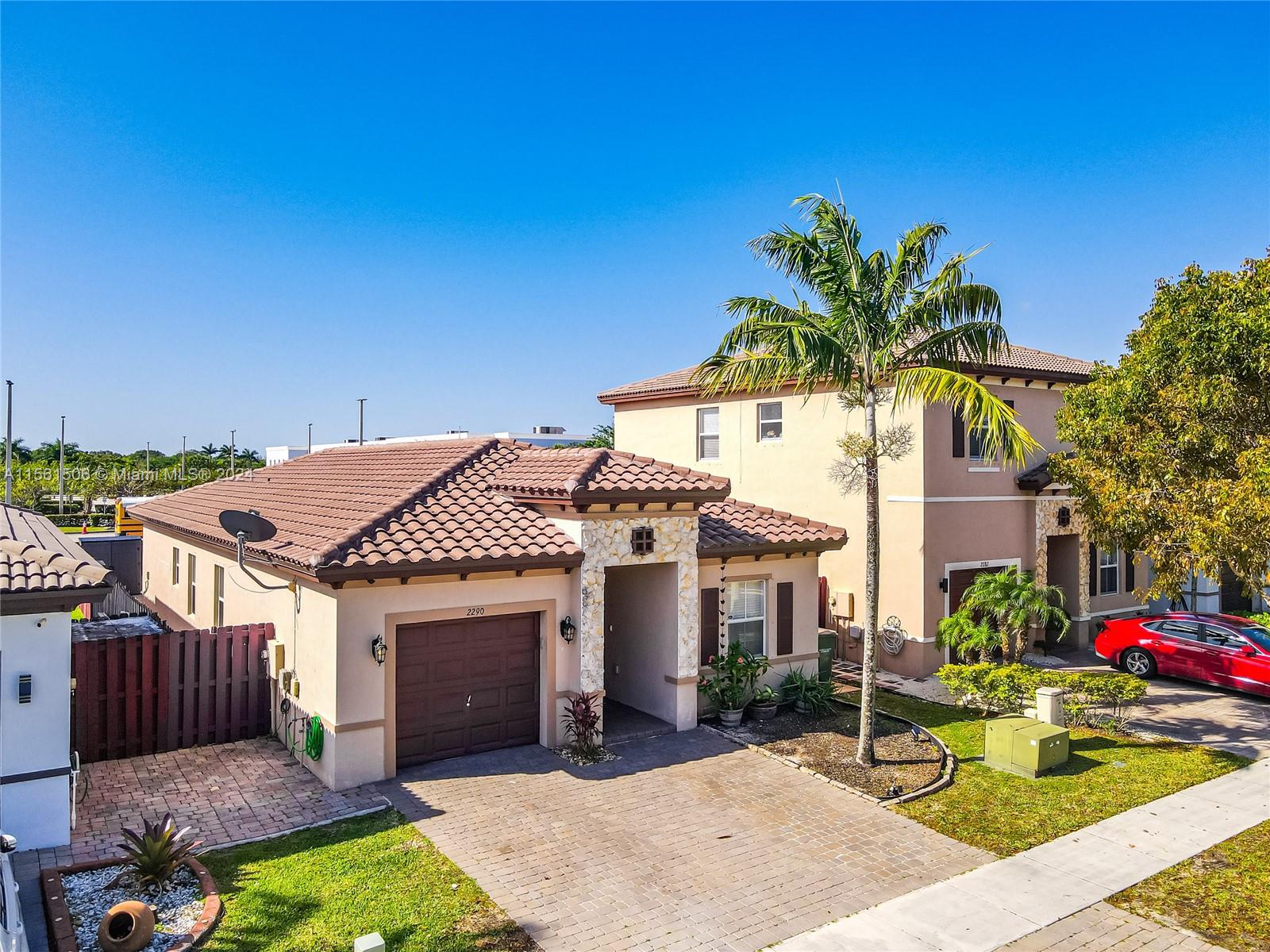 2290 Northeast 3rd Ct  