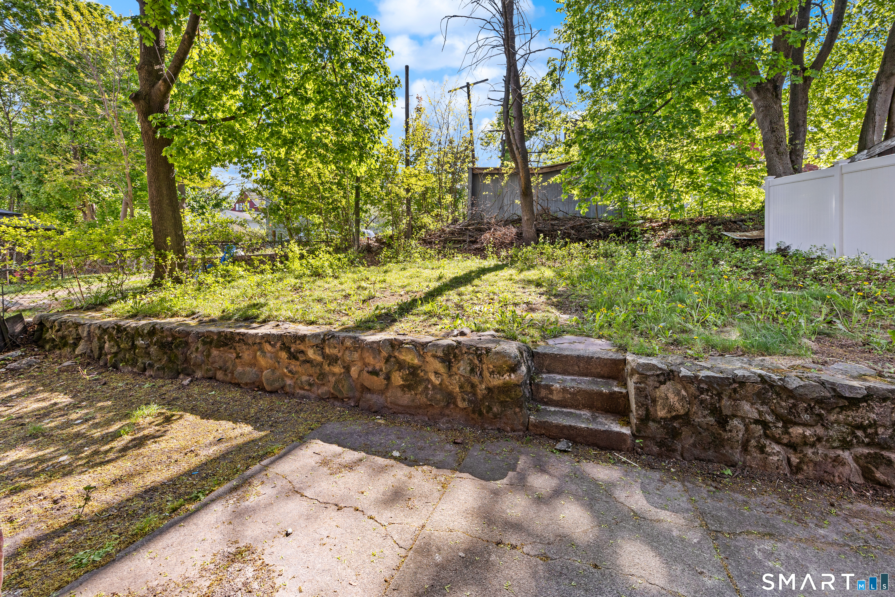 500 Wilson Street Waterbury, CT 06708 - Photo 15 of 38