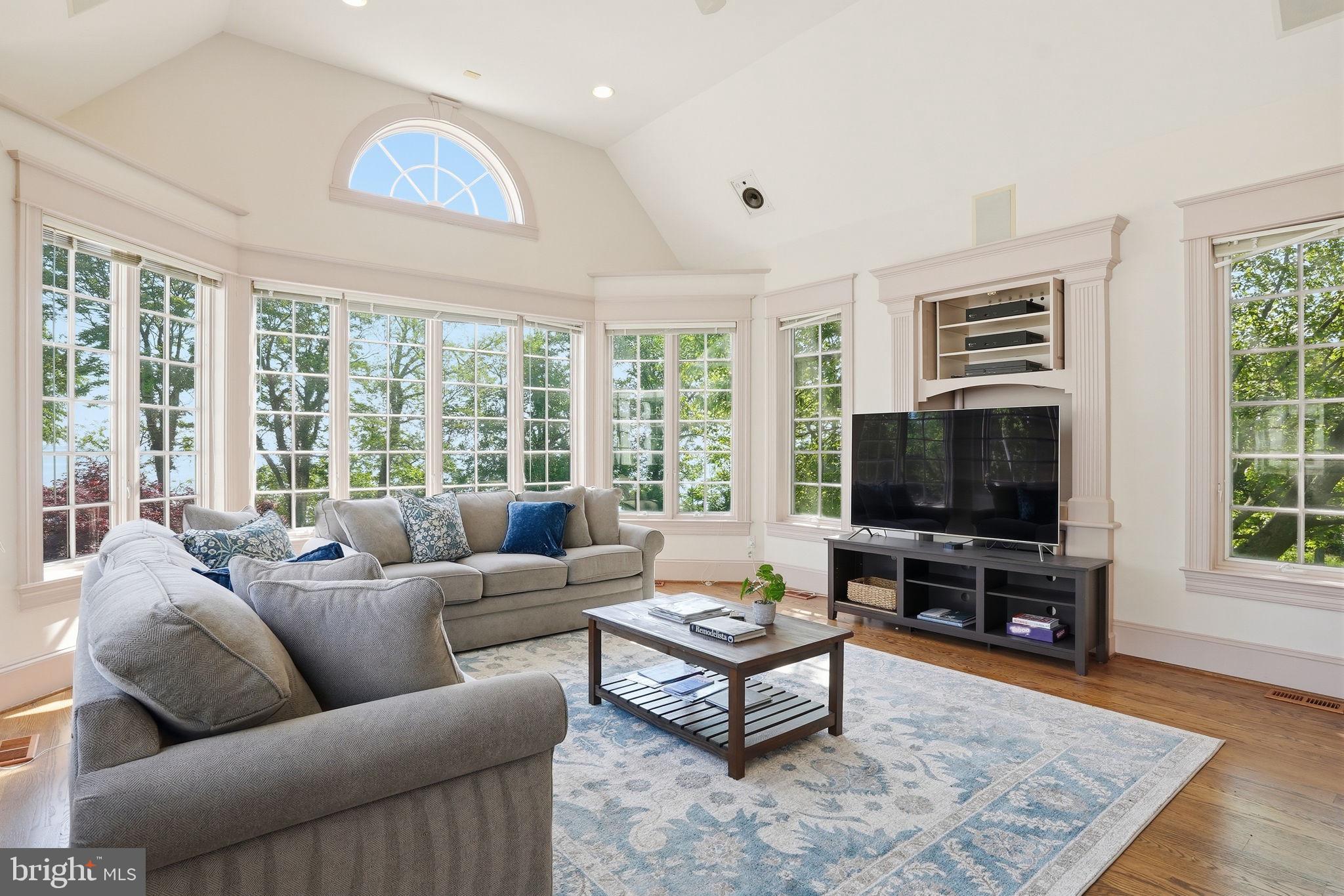 2562 Carrollton Road Annapolis, MD 21403 - Photo 18 of 54 Relax, unwind and enjoy the serenity
