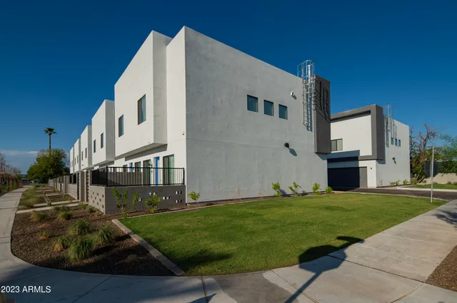 $2,500 | 777 West Coolidge Street, Unit 5, Phoenix, AZ 85013