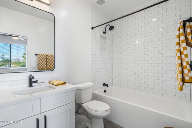 $2,500 | 777 West Coolidge Street, Unit 5, Phoenix, AZ 85013