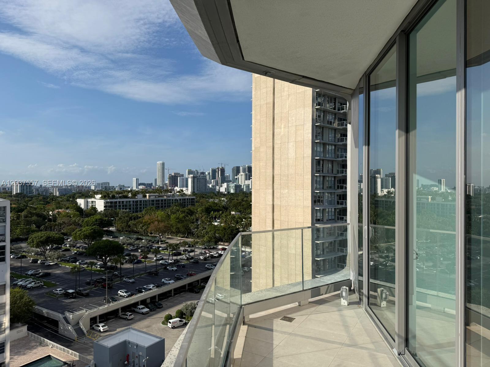 175 Southeast 25th Road, Unit 903 Miami, FL 33129 - Photo 18 of 36