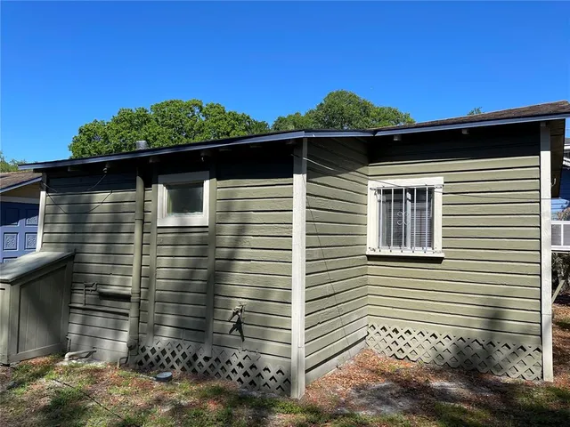 $1,000 | 309 West Comanche Avenue, Unit B, Tampa, FL 33604