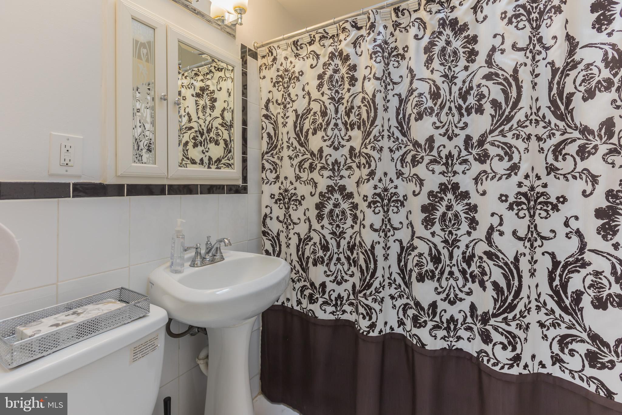 7934 Temple Road Philadelphia, PA 19150 - Photo 15 of 25 Gallery Image 15